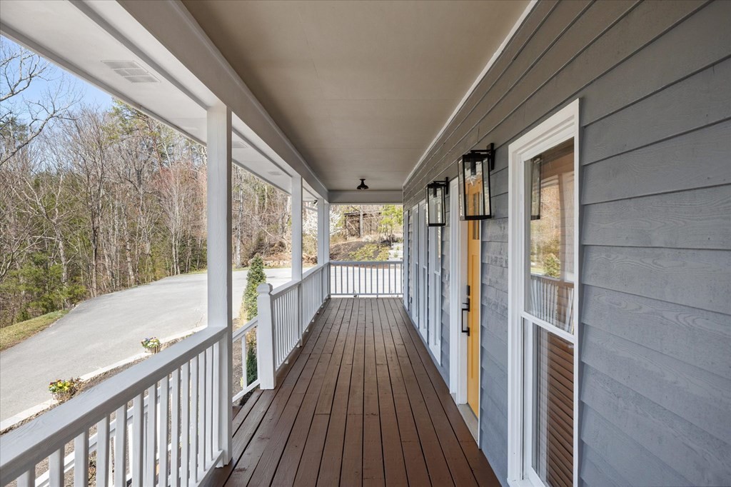 1044 Shadow Ridge Drive Sevierville, TN 37862 - Photo 12 of 67 Gallery Image 12