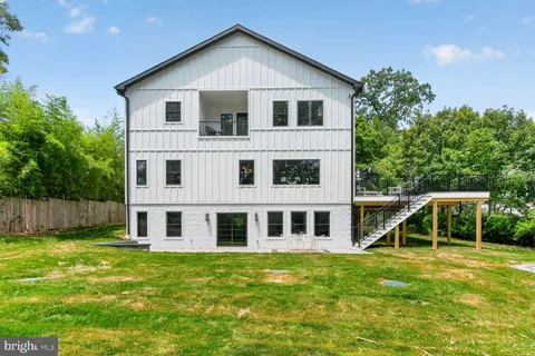$2,899,000 | 6405 Olmi Landrith Drive, Alexandria, VA 22307