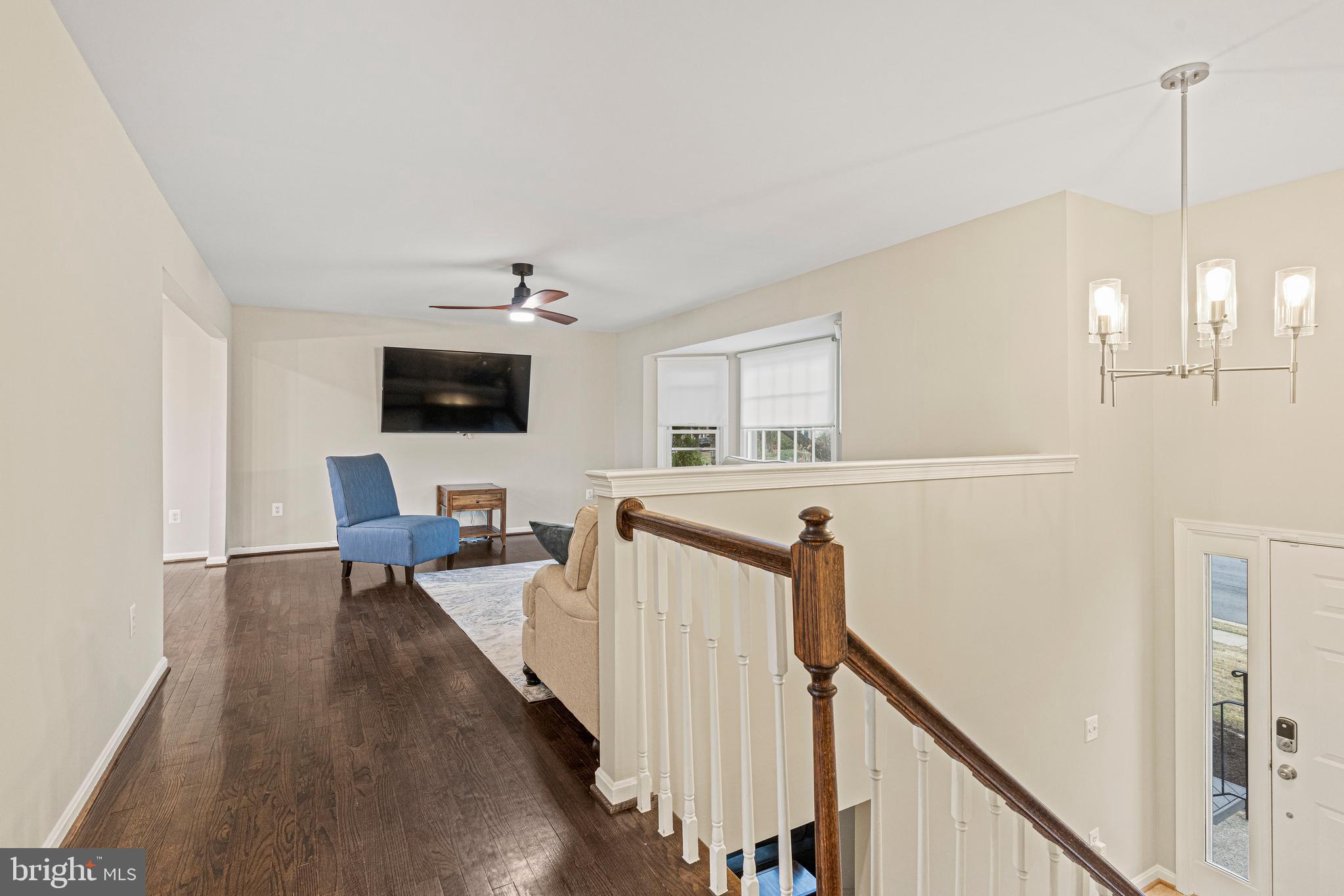 7819 Richfield Road Springfield, VA 22153 - Photo 4 of 50 steps & main level hardwood flooring