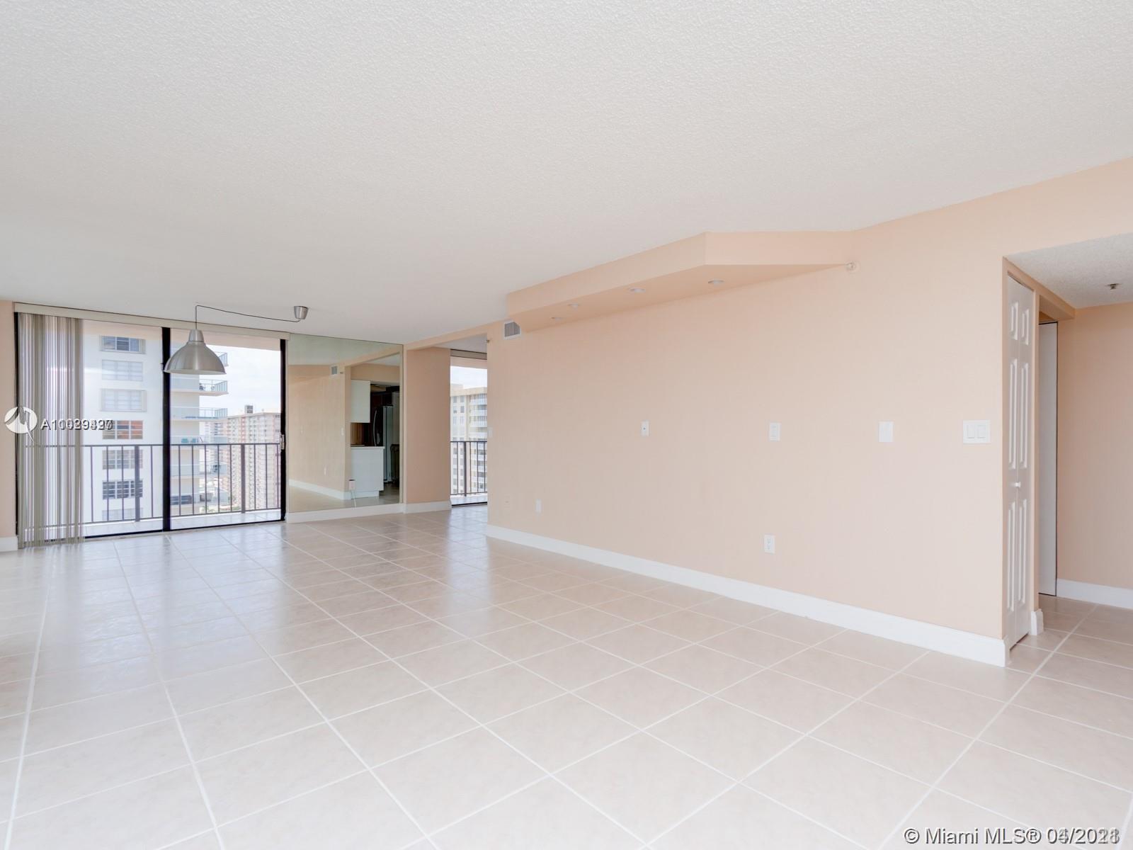 210 174th Street, Unit 2109 Sunny Isles Beach, FL 33160 - Photo 12 of 30