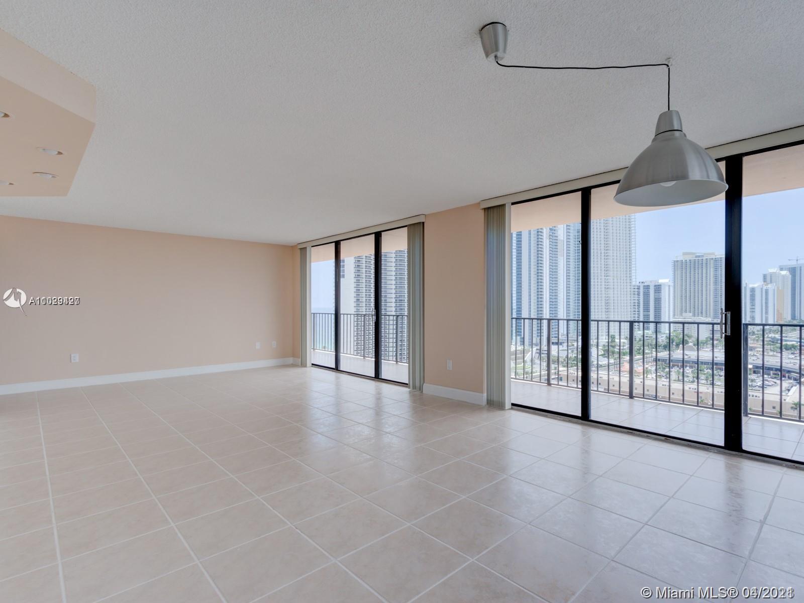 210 174th Street, Unit 2109 Sunny Isles Beach, FL 33160 - Photo 15 of 30