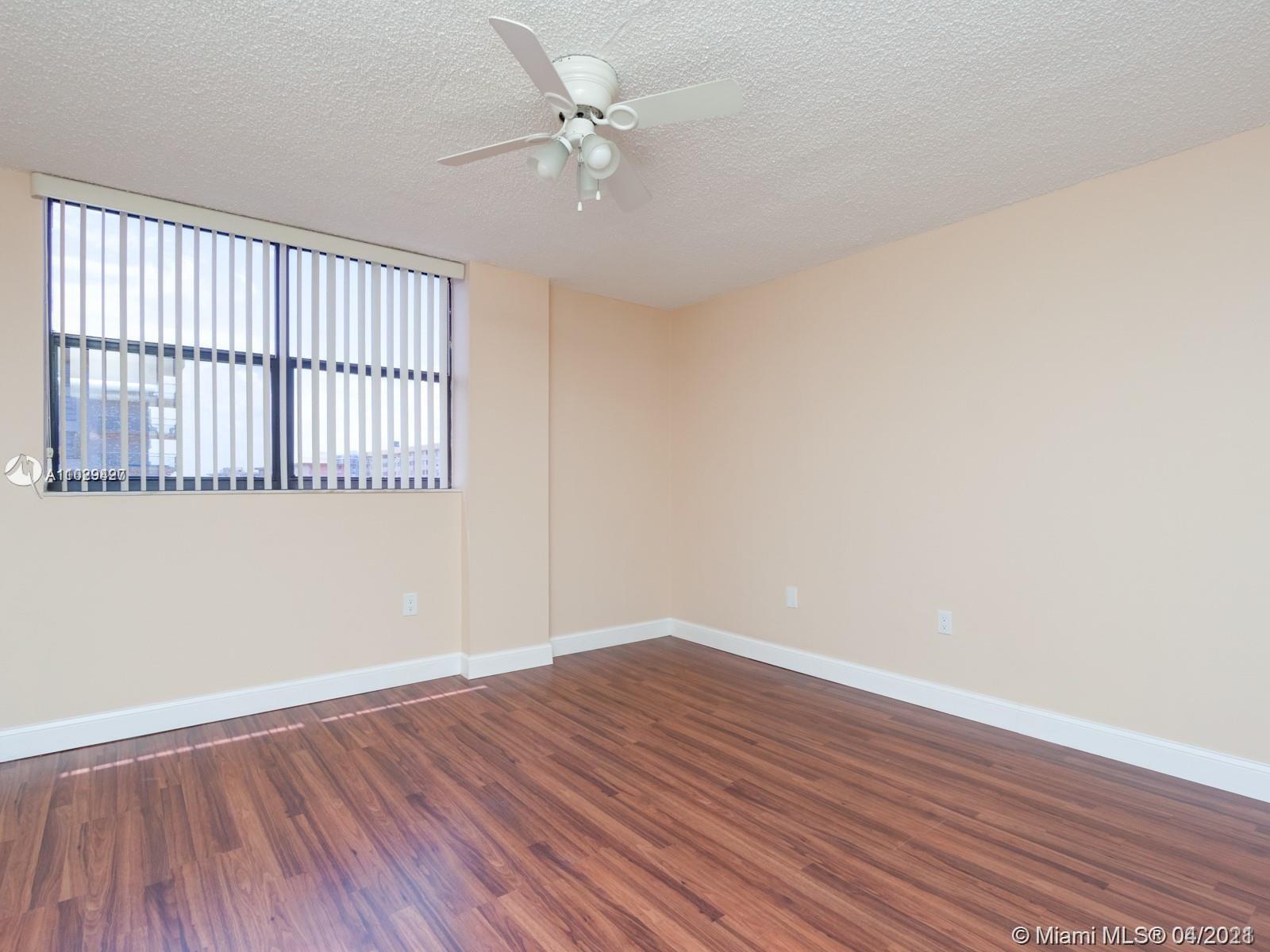 210 174th Street, Unit 2109 Sunny Isles Beach, FL 33160 - Photo 28 of 30