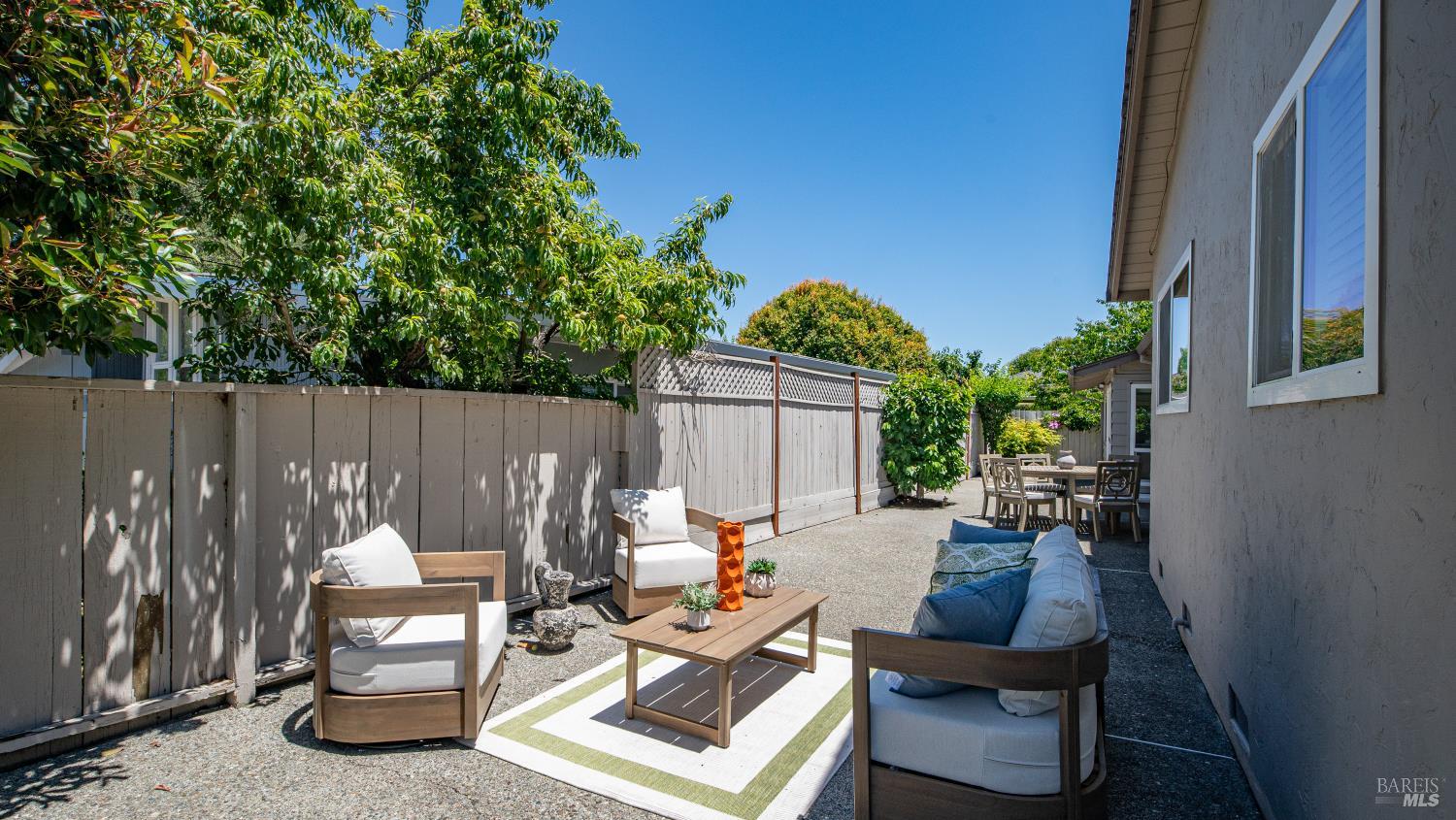 10 Corte Roble Novato, CA 94949 - Photo 29 of 34