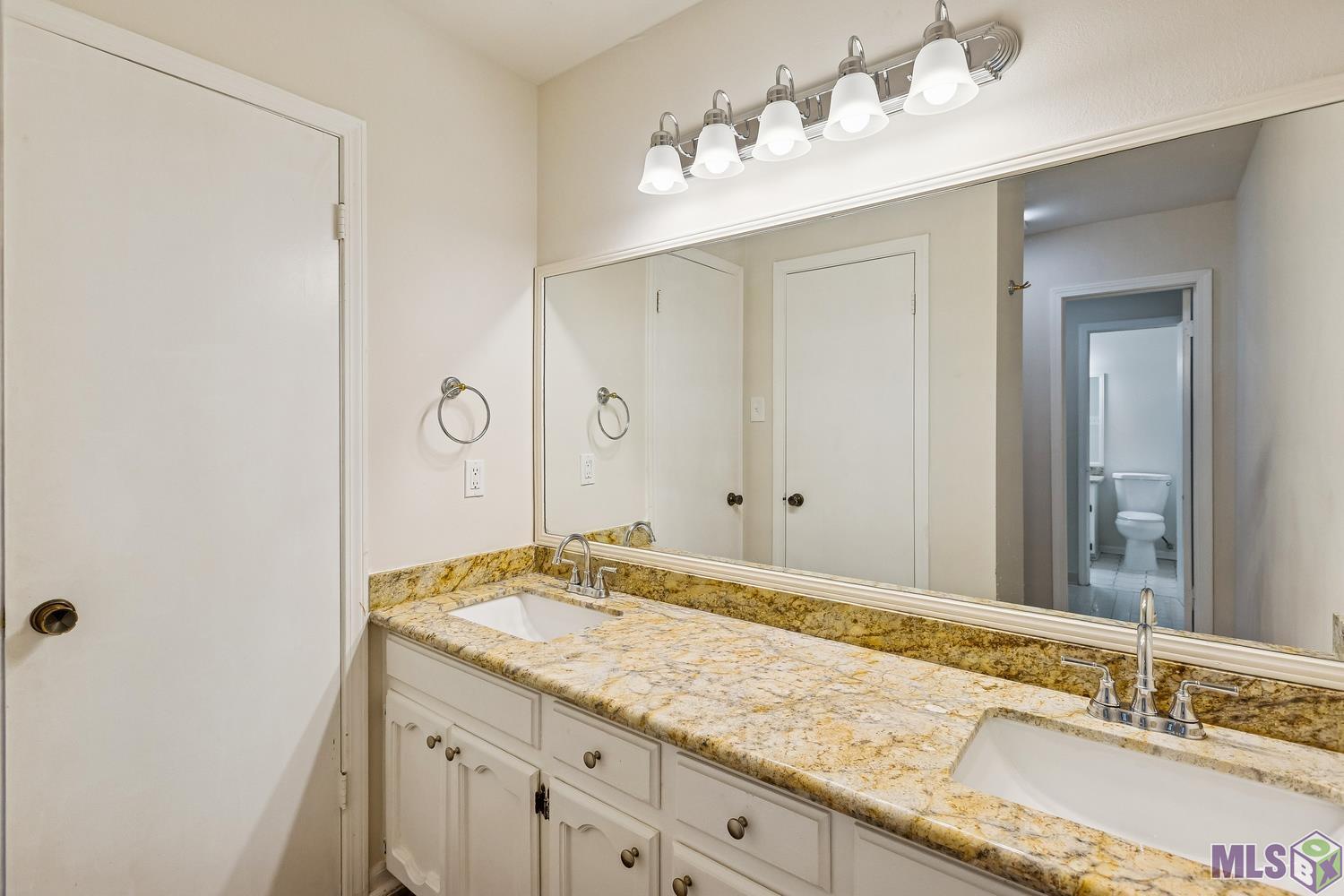 1905 Stonegate Court Baton Rouge, LA 70815 - Photo 14 of 27
