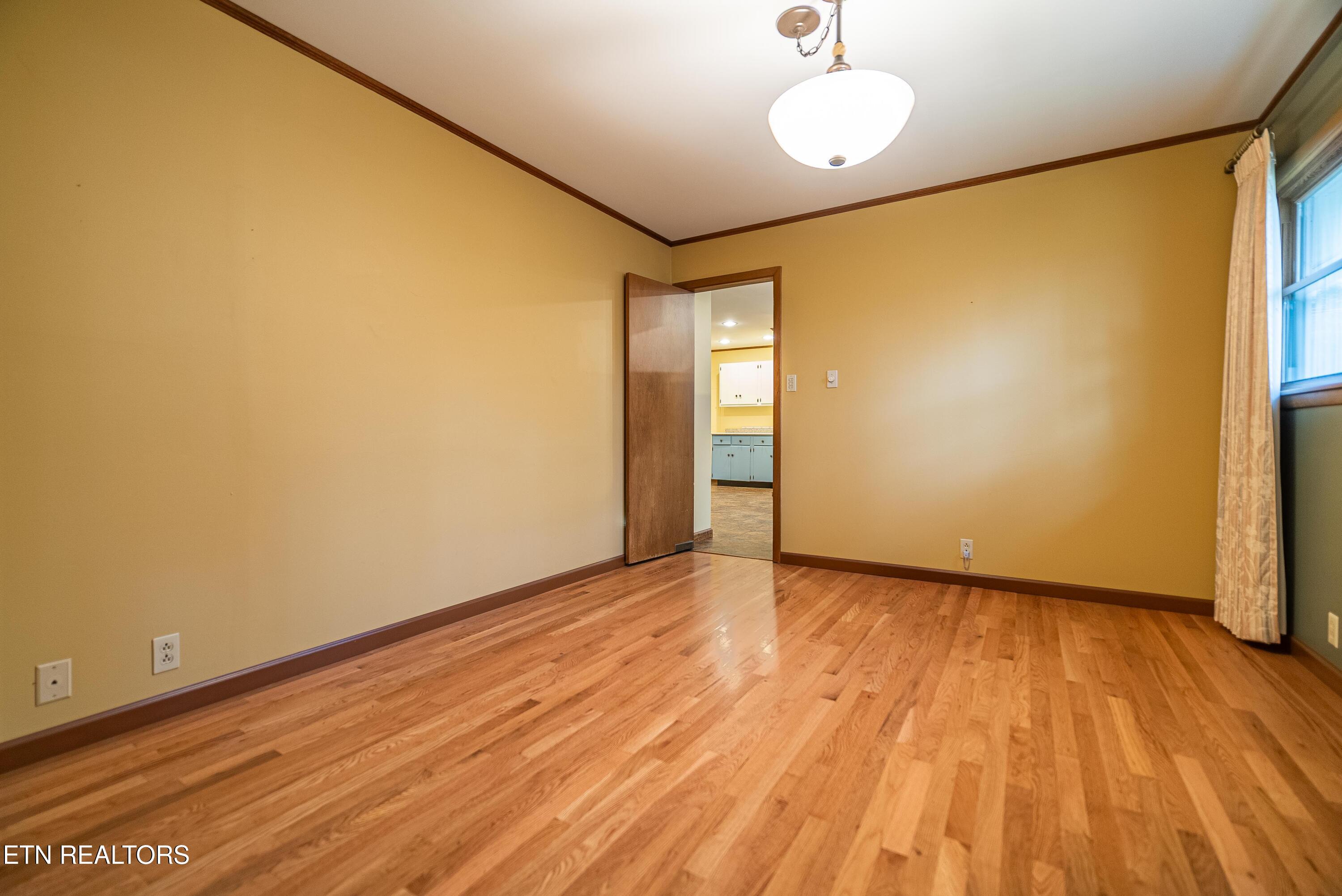 103 Ditman Lane Oak Ridge, TN 37830 - Photo 11 of 31 DSC07477