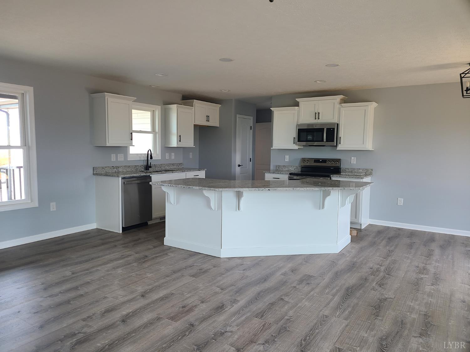 1839 Horseshoe Road Appomattox, VA 24522 - Photo 4 of 12