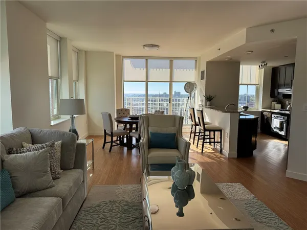 $6,500 | 1 West Exchange Street, Unit 1907, Providence, RI 02903