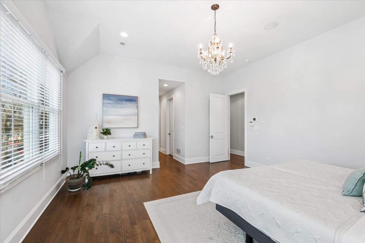 1024 Prairie Lawn Road Glenview, IL 60025 - Photo 25 of 55