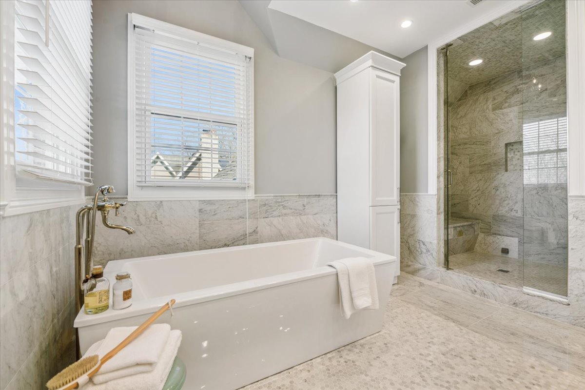 1024 Prairie Lawn Road Glenview, IL 60025 - Photo 28 of 55