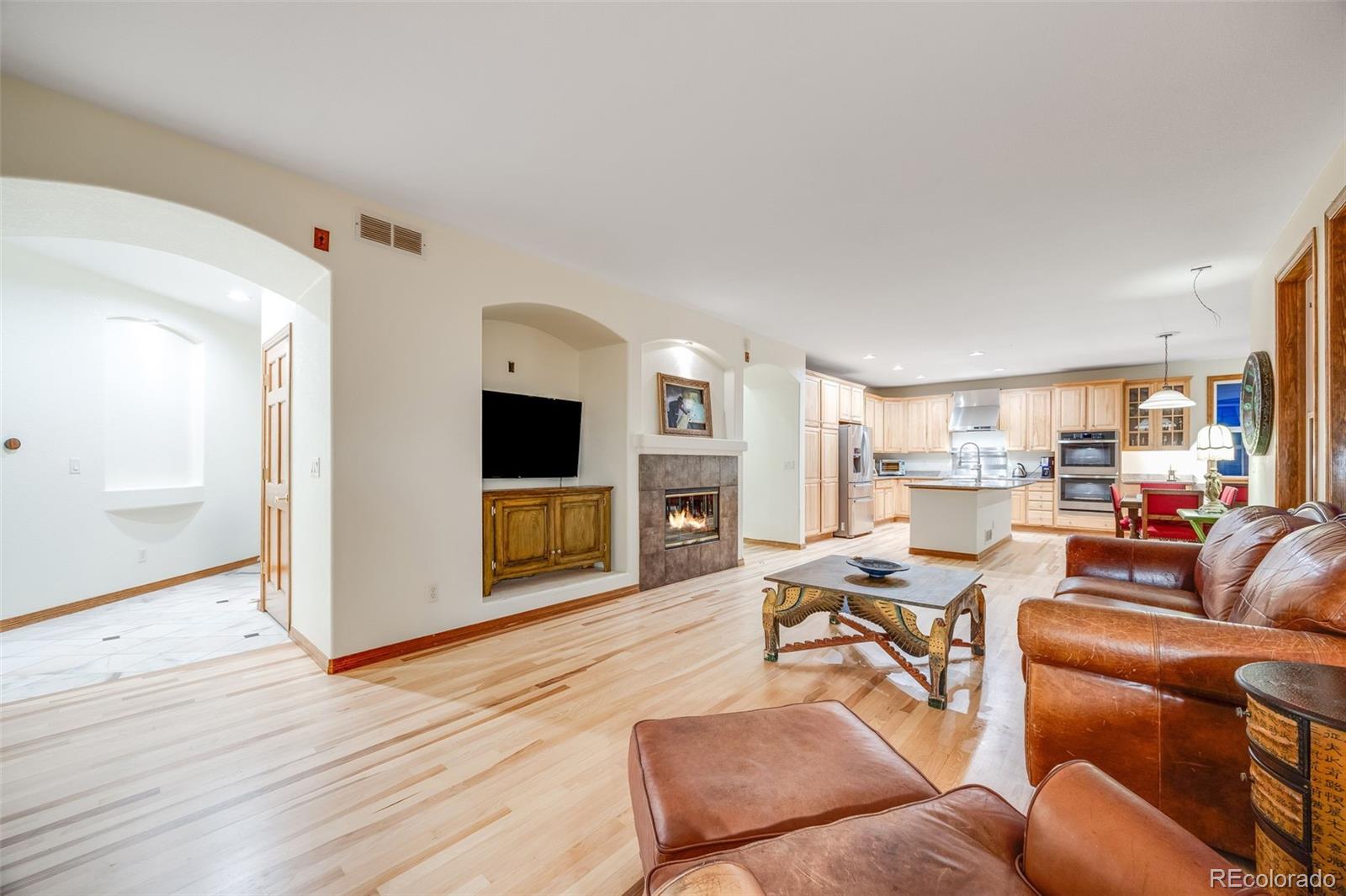 683 Ridgemont Circle Highlands Ranch, CO 80126 - Photo 15 of 50 Gallery Image 15
