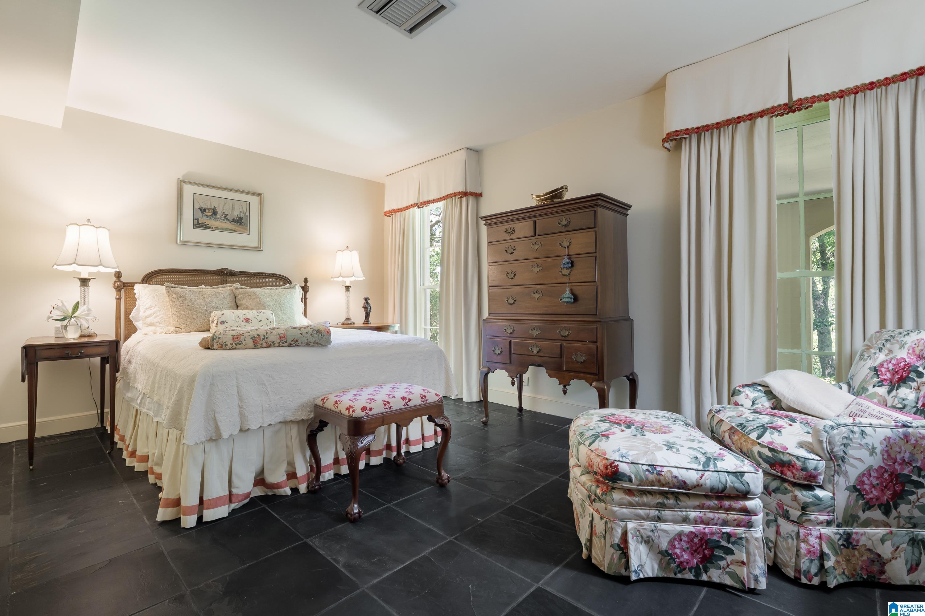 3238 Country Club Road Birmingham, AL 35213 - Photo 51 of 56