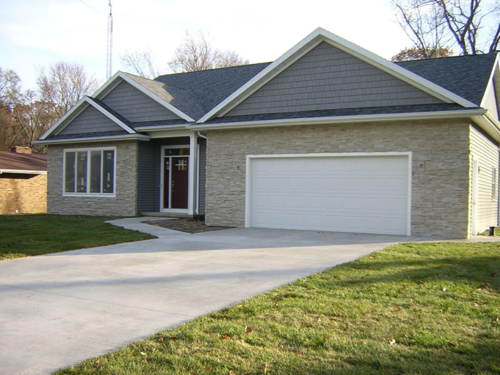 5620 Alpine Ridge Stevensville, MI 49127 - Photo 2 of 36 DSCN1087