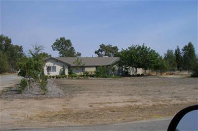 16271 Monreal Road Madera, CA 93636 - Photo 1 of 23 Main House