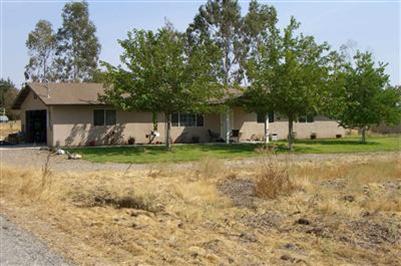 16271 Monreal Road Madera, CA 93636 - Photo 2 of 23 Guest House