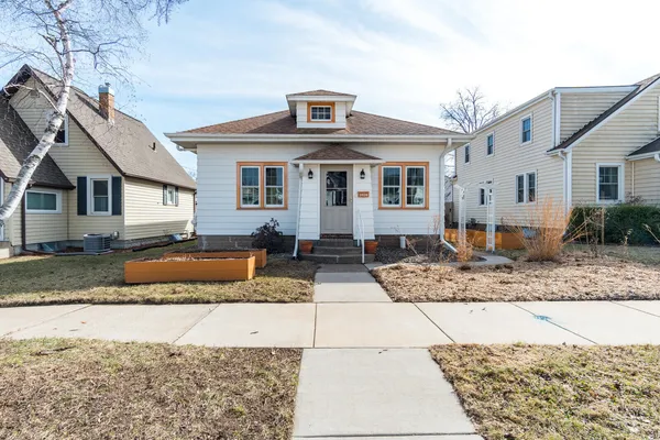 $254,900 | 2026 Winnebago Street, La Crosse, WI 54601