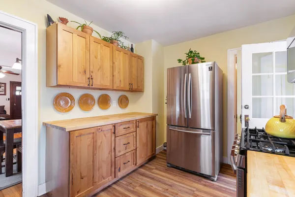 $254,900 | 2026 Winnebago Street, La Crosse, WI 54601