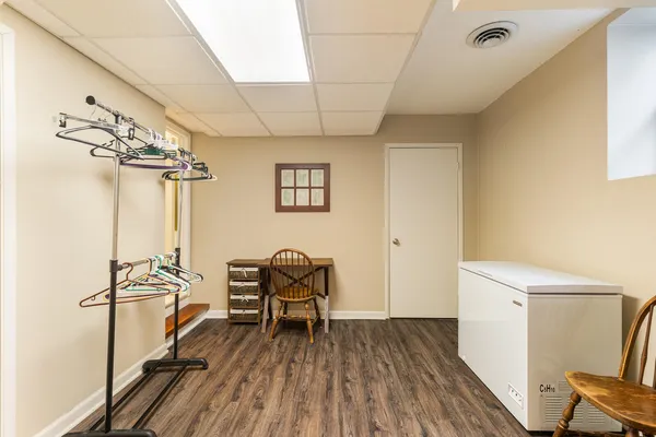 $254,900 | 2026 Winnebago Street, La Crosse, WI 54601