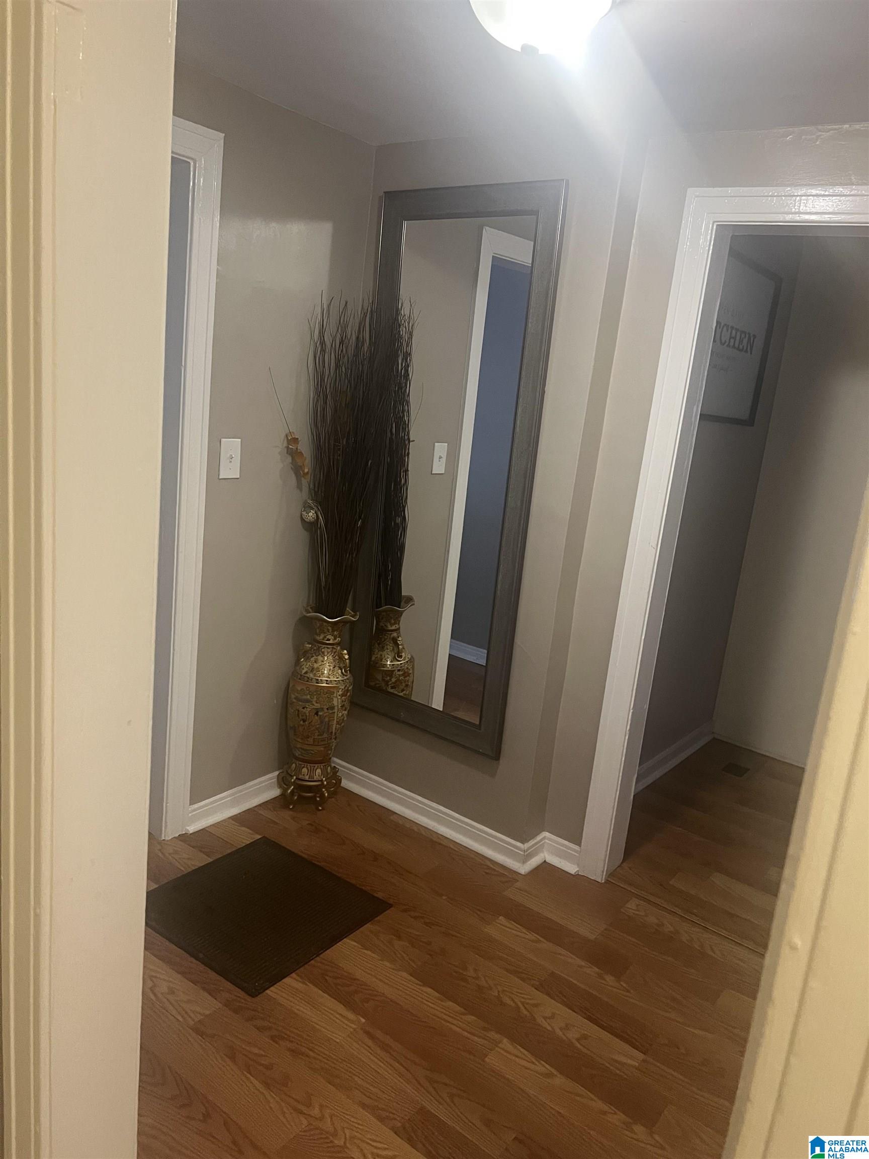 9 6th Avenue Southwest Birmingham, AL 35211 - Photo 9 of 15