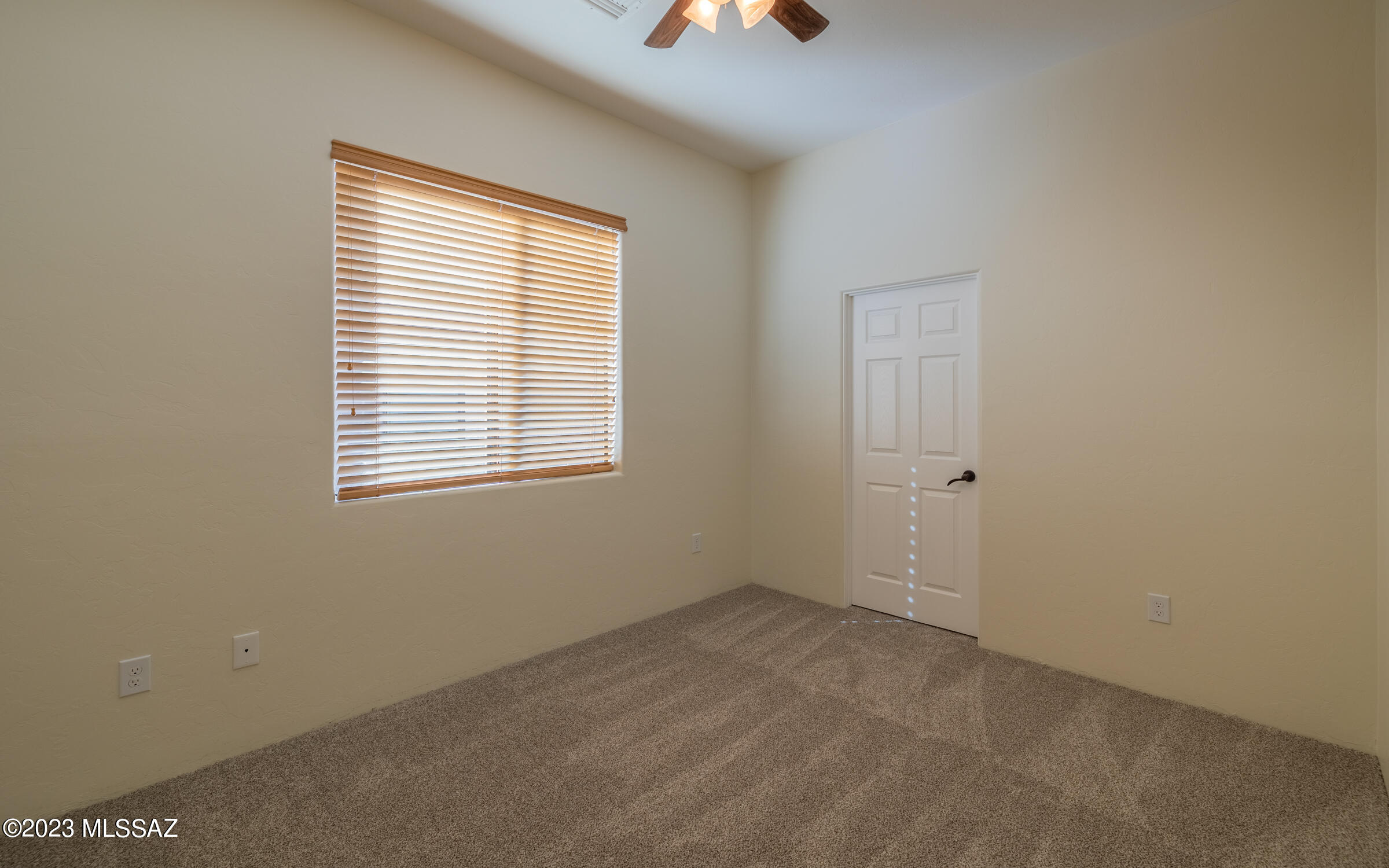 11515 North Moon Ranch Place Marana, AZ 85658 - Photo 28 of 39