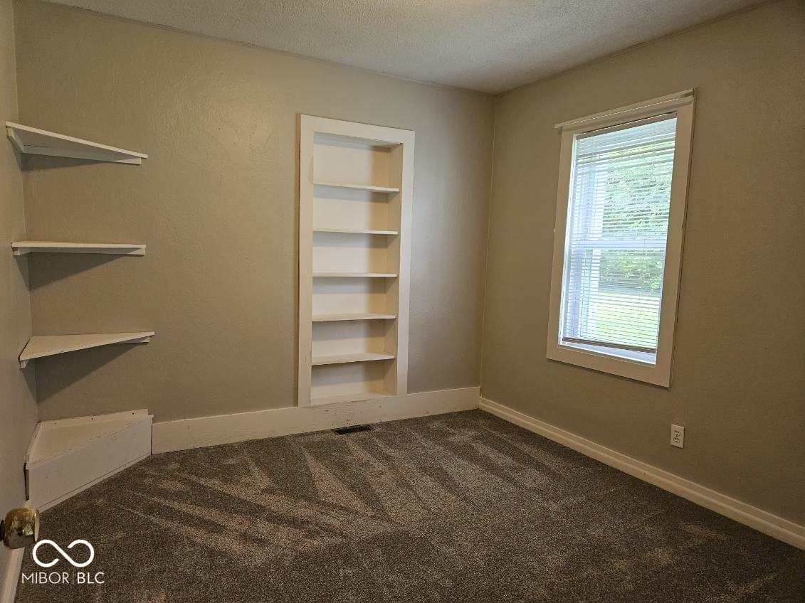 2610 East 8th Street Anderson, IN 46012 - Photo 8 of 13