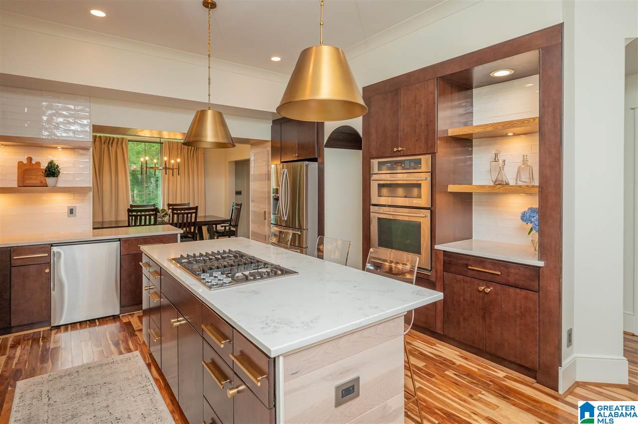 1012 Irving Road Birmingham, AL 35209 - Photo 14 of 50