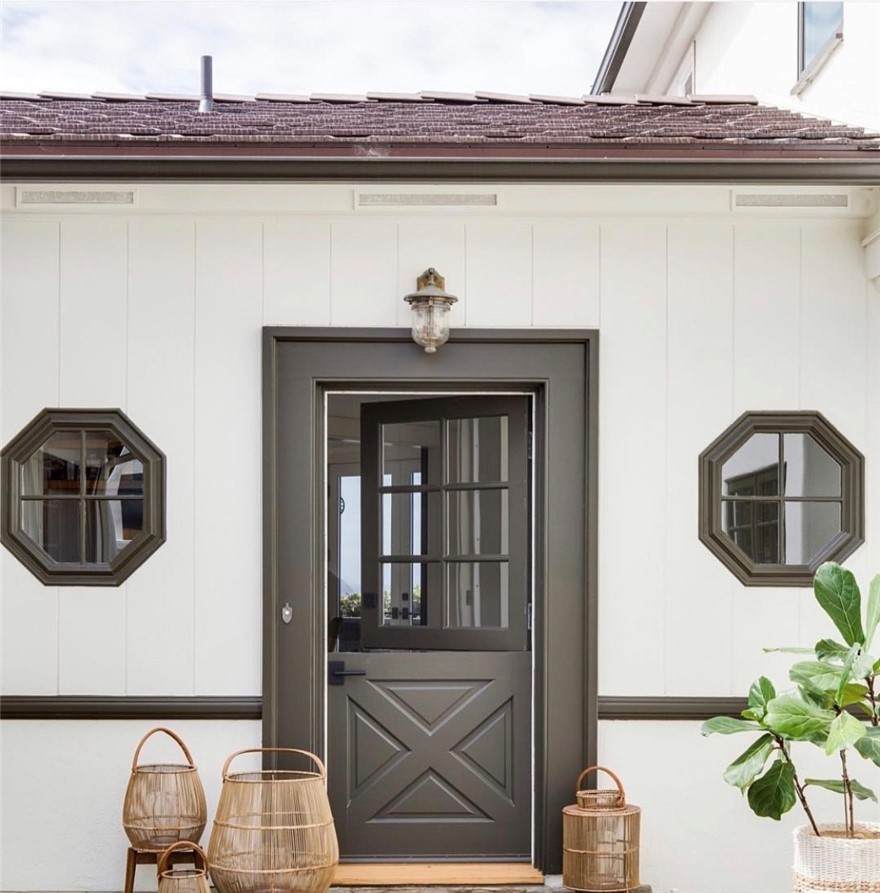 227 Emerald Bay Laguna Beach, CA 92651 - Photo 2 of 15