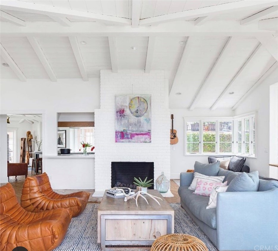 227 Emerald Bay Laguna Beach, CA 92651 - Photo 3 of 15