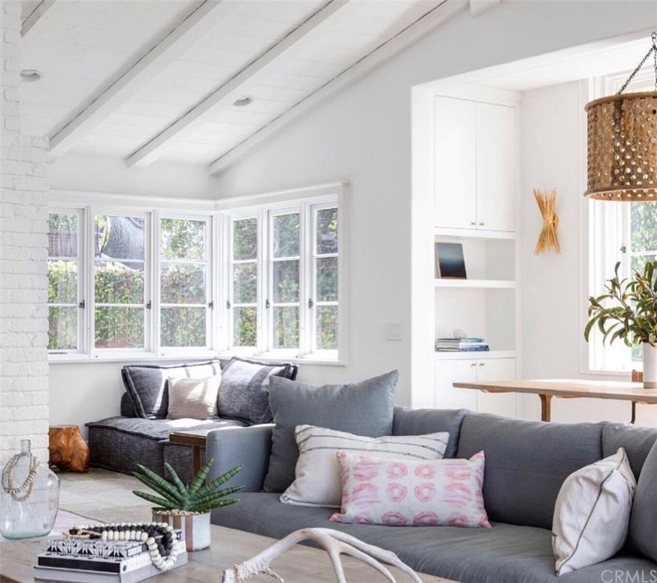 227 Emerald Bay Laguna Beach, CA 92651 - Photo 6 of 15