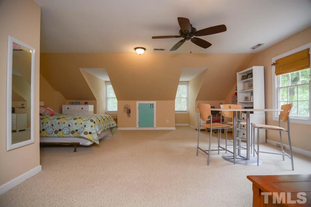 8620 Seagate Drive Raleigh, NC 27615 - Photo 19 of 25