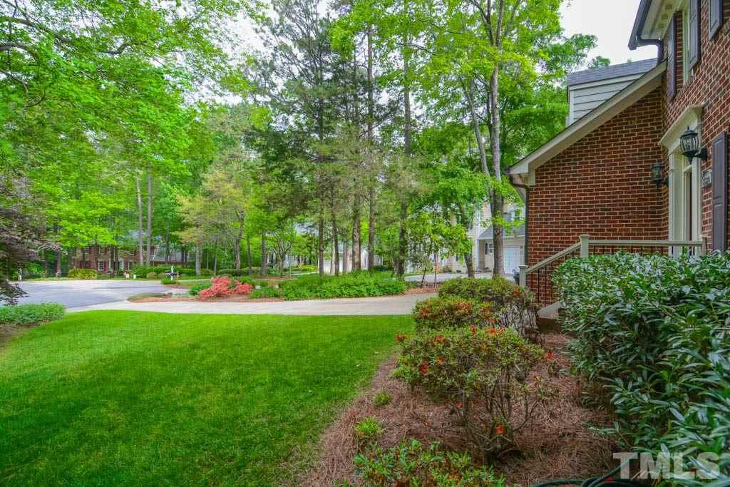 8620 Seagate Drive Raleigh, NC 27615 - Photo 3 of 25
