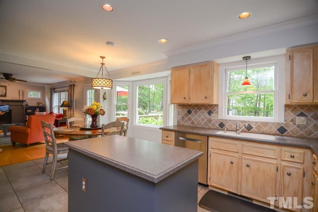 8620 Seagate Drive Raleigh, NC 27615 - Photo 6 of 25