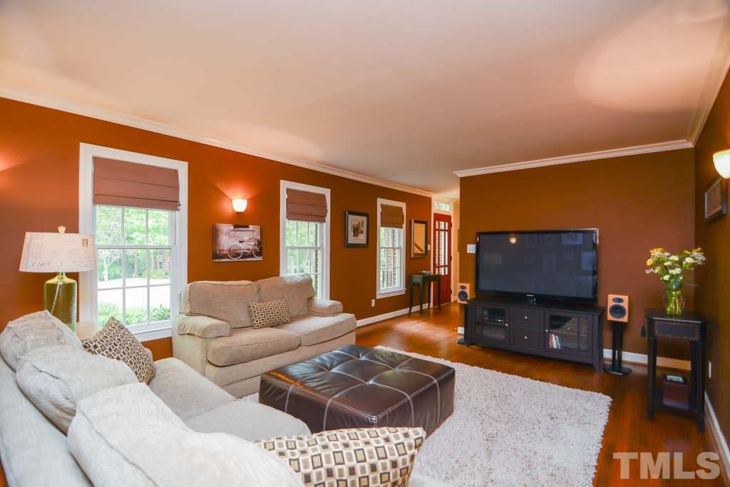 8620 Seagate Drive Raleigh, NC 27615 - Photo 9 of 25
