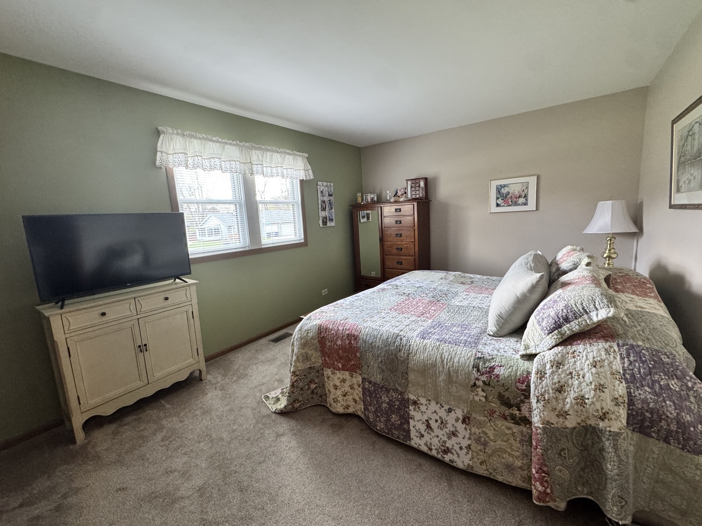 1900 Powder River Path Elgin, IL 60123 - Photo 8 of 15