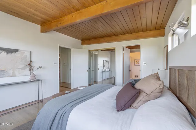 $1,800,000 | 1959 Lucile Avenue, Los Angeles, CA 90039