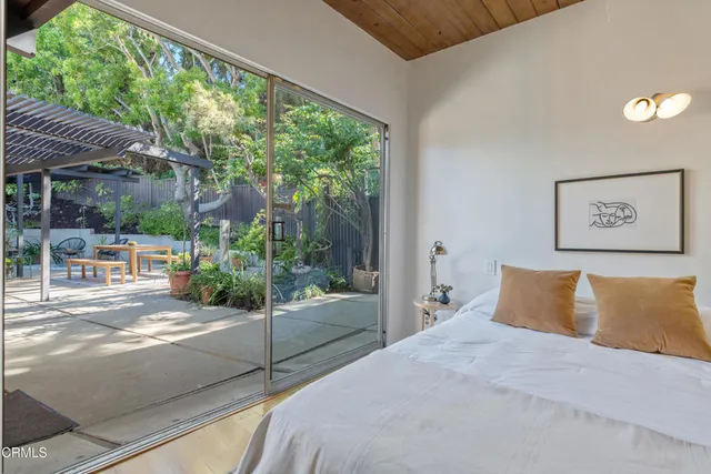 $1,800,000 | 1959 Lucile Avenue, Los Angeles, CA 90039