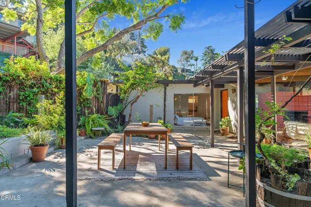 $1,800,000 | 1959 Lucile Avenue, Los Angeles, CA 90039