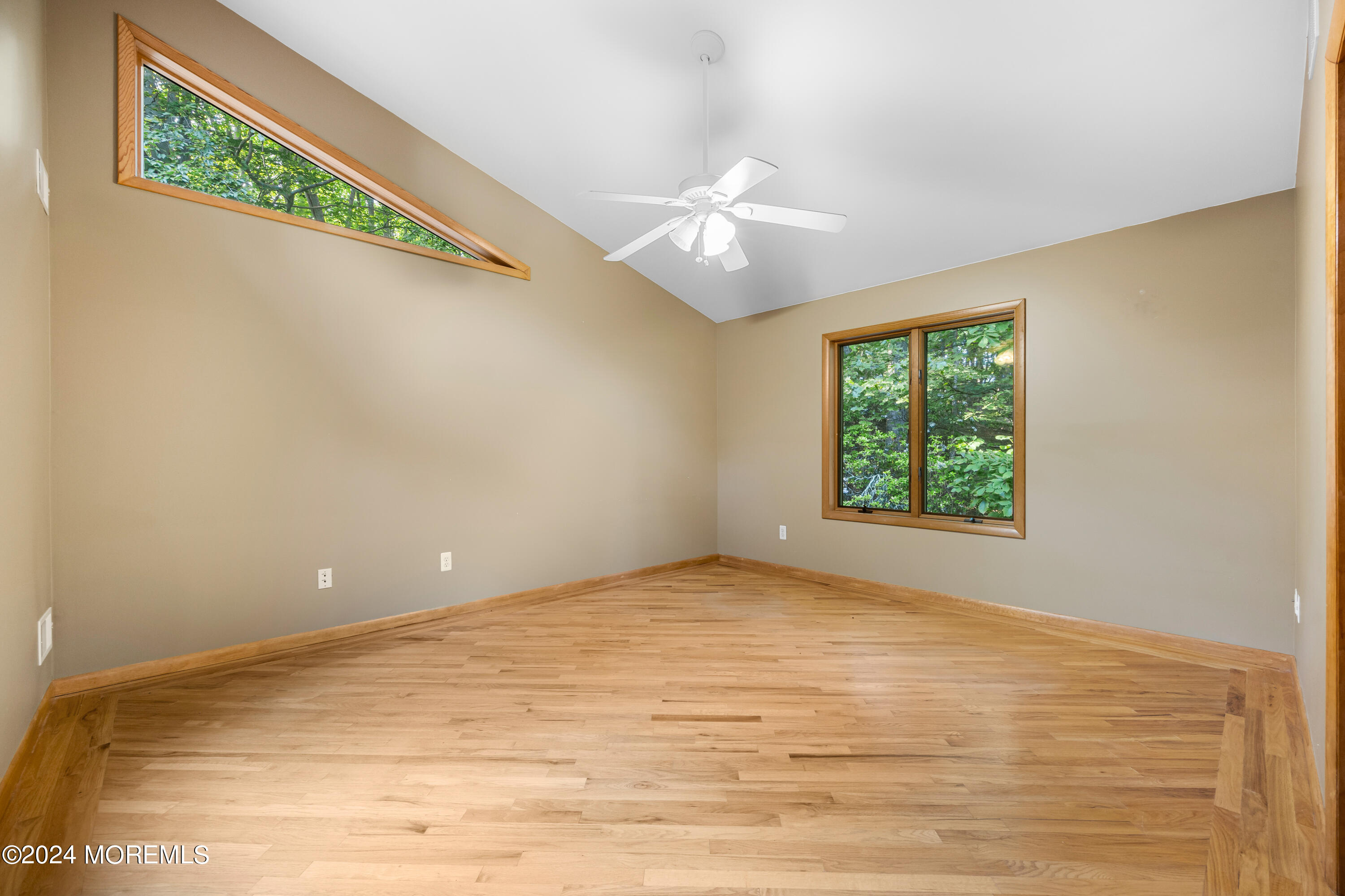 418 Stagecoach Road Millstone Township, NJ 08510 - Photo 22 of 43 an empty room with windows
