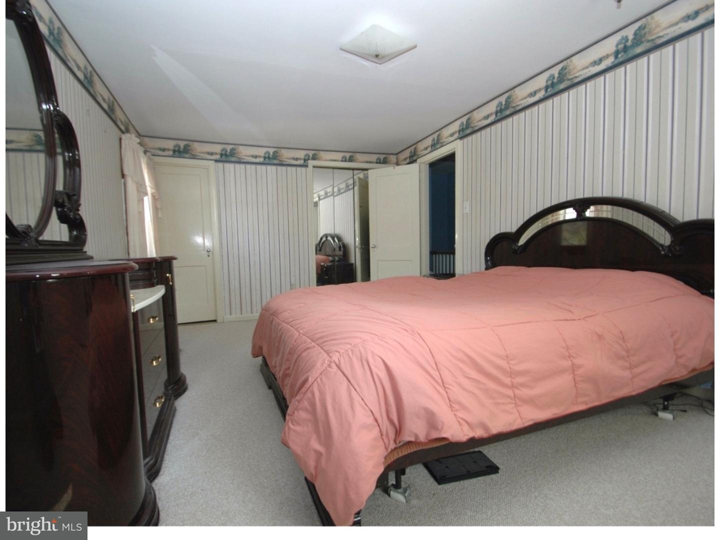 7413 Barclay Road Cheltenham, PA 19012 - Photo 13 of 24 Bedroom - Main