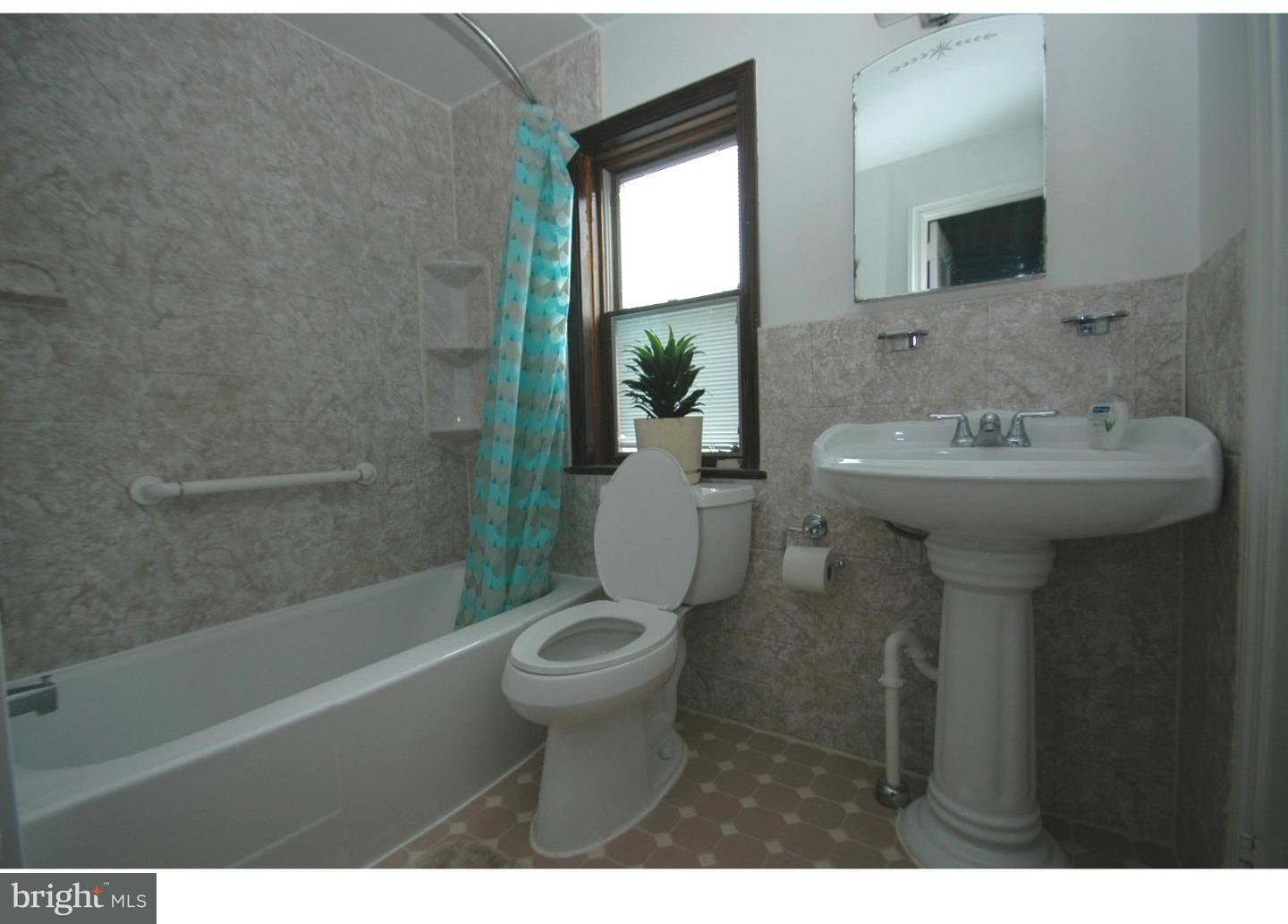 7413 Barclay Road Cheltenham, PA 19012 - Photo 15 of 24 Bathroom