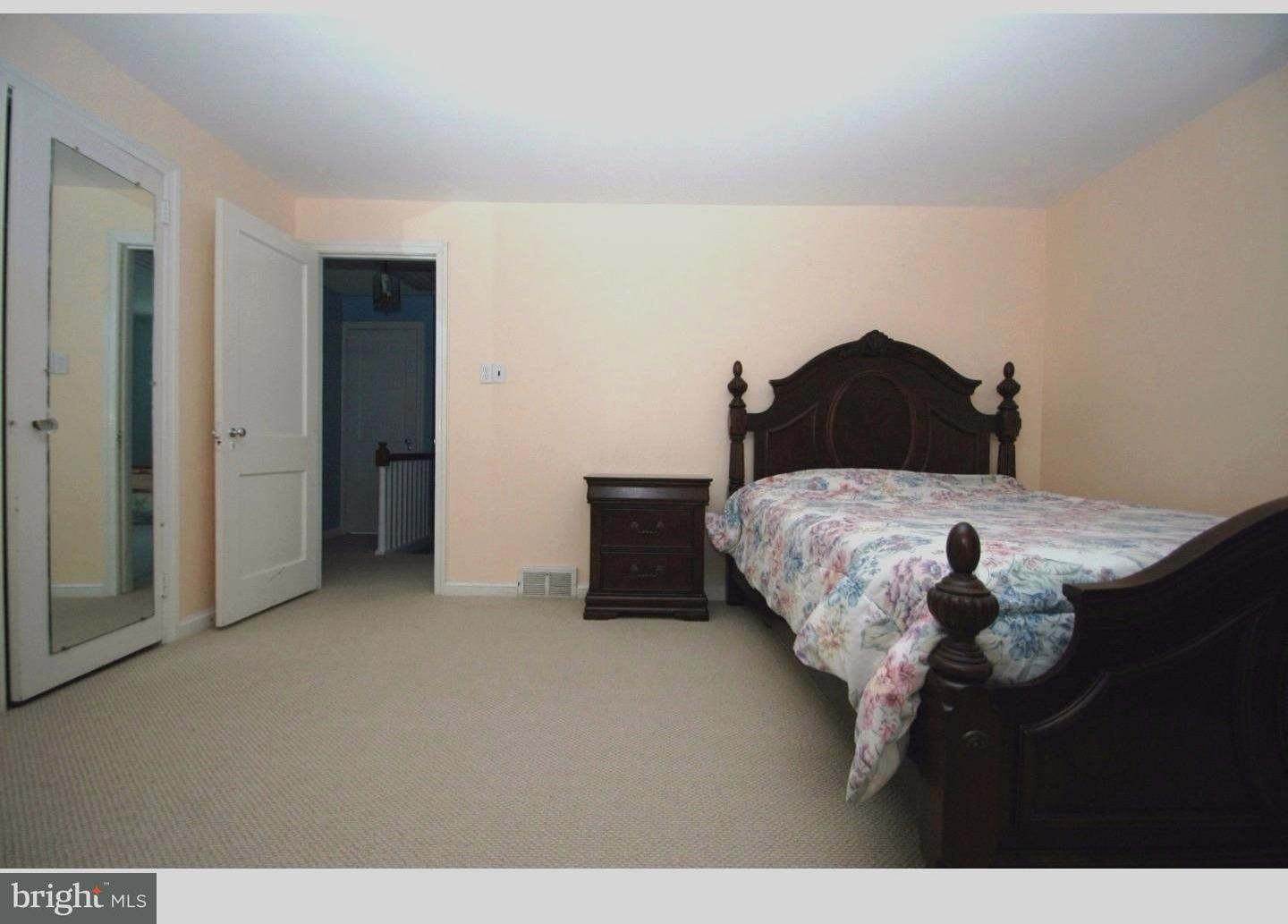 7413 Barclay Road Cheltenham, PA 19012 - Photo 9 of 24 Bedroom 2