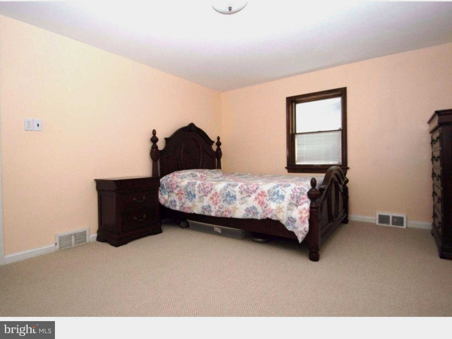 7413 Barclay Road Cheltenham, PA 19012 - Photo 10 of 24 Bedroom 2