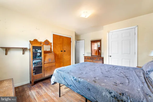 $230,000 | 700 Elizabeth Avenue, Lindenwold, NJ 08021