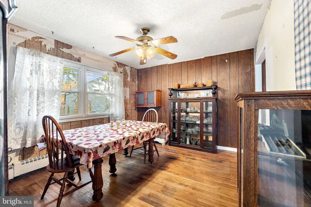 $230,000 | 700 Elizabeth Avenue, Lindenwold, NJ 08021