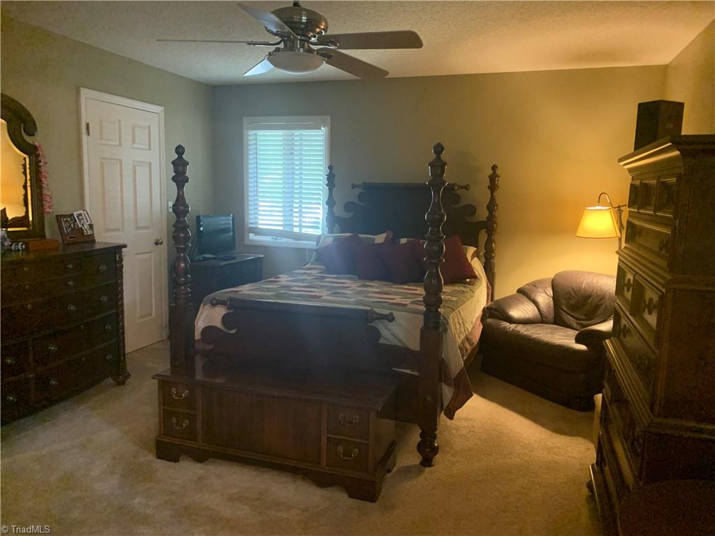 740 Burguss Road High Point, NC 27265 - Photo 17 of 34 master with 2 closets