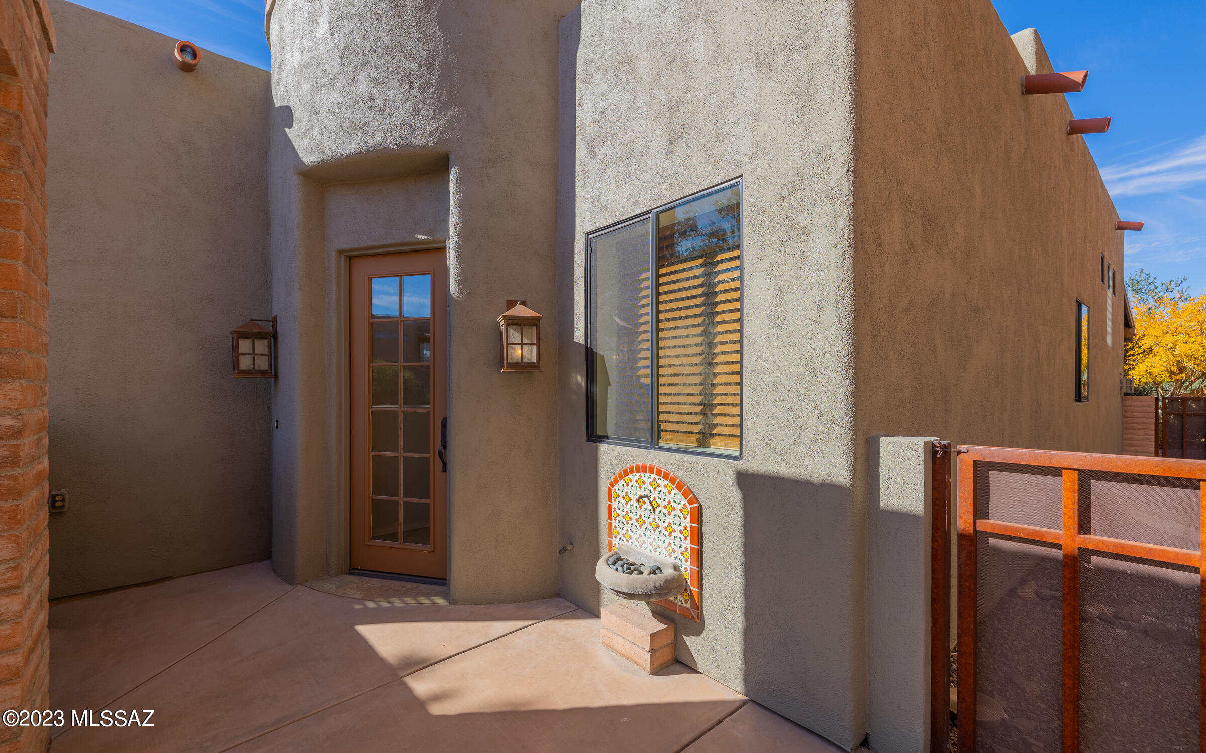 11515 North Moon Ranch Place Marana, AZ 85658 - Photo 3 of 39