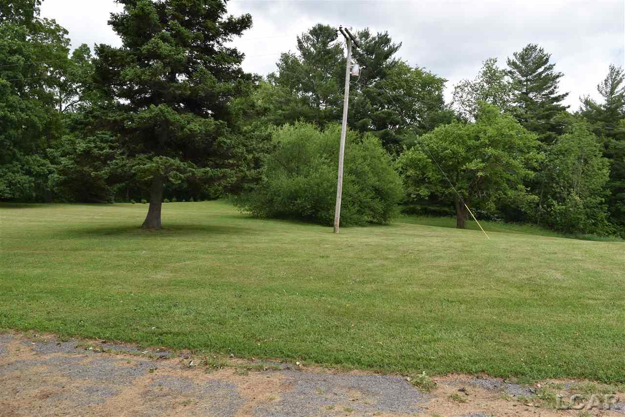 18191 Junction Road Addison, MI 49220 - Photo 37 of 43 50015516-36.JPG