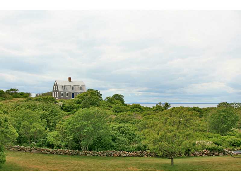 919 Coast Guard Road Block Island, RI 02807 - Photo 13 of 25 Exterior Front.