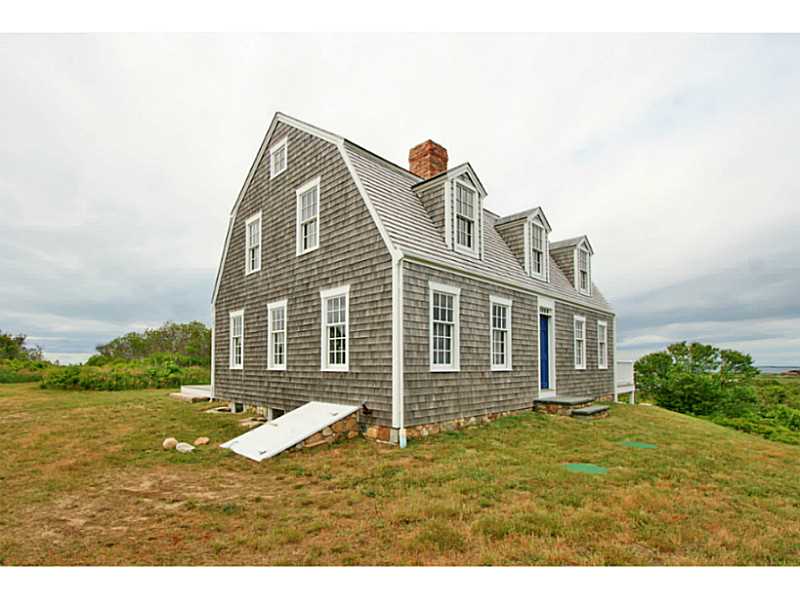 919 Coast Guard Road Block Island, RI 02807 - Photo 16 of 25 Exterior Front.