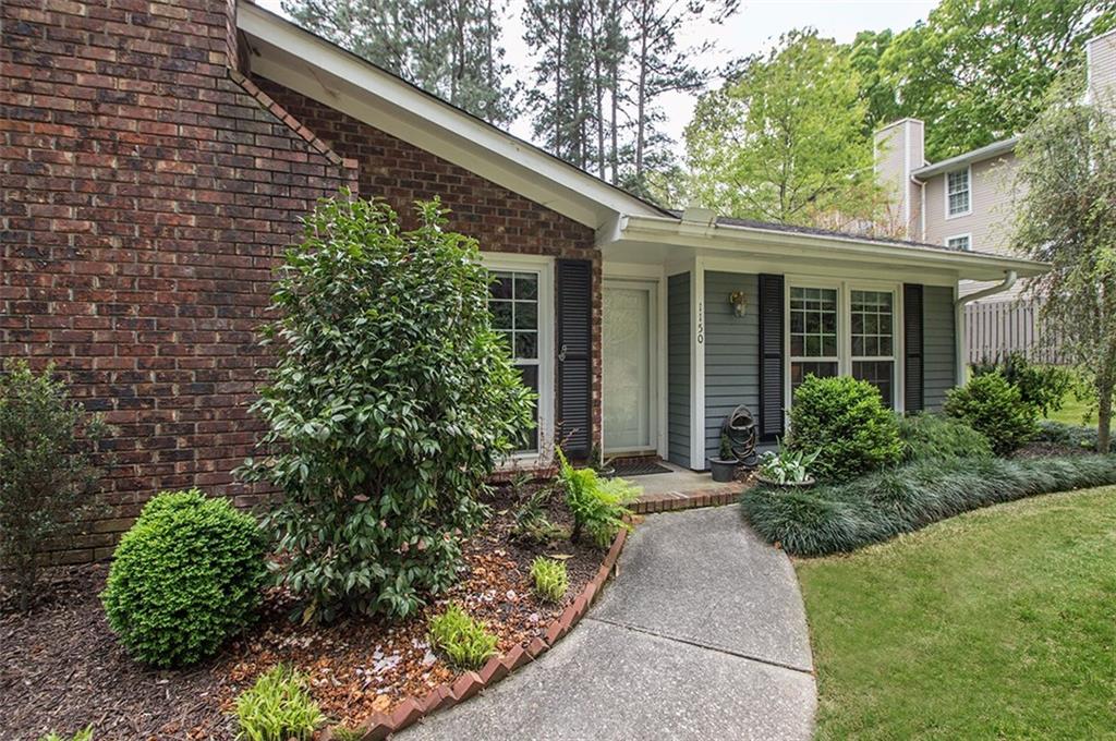 1150 Moorestown Circle Decatur, GA 30033 - Photo 1 of 1 Welcome home to a rare one-level stepless unit at Haverhill. A friendly community in Decatur just outside the city limits with unincorporated DeKalb taxes.