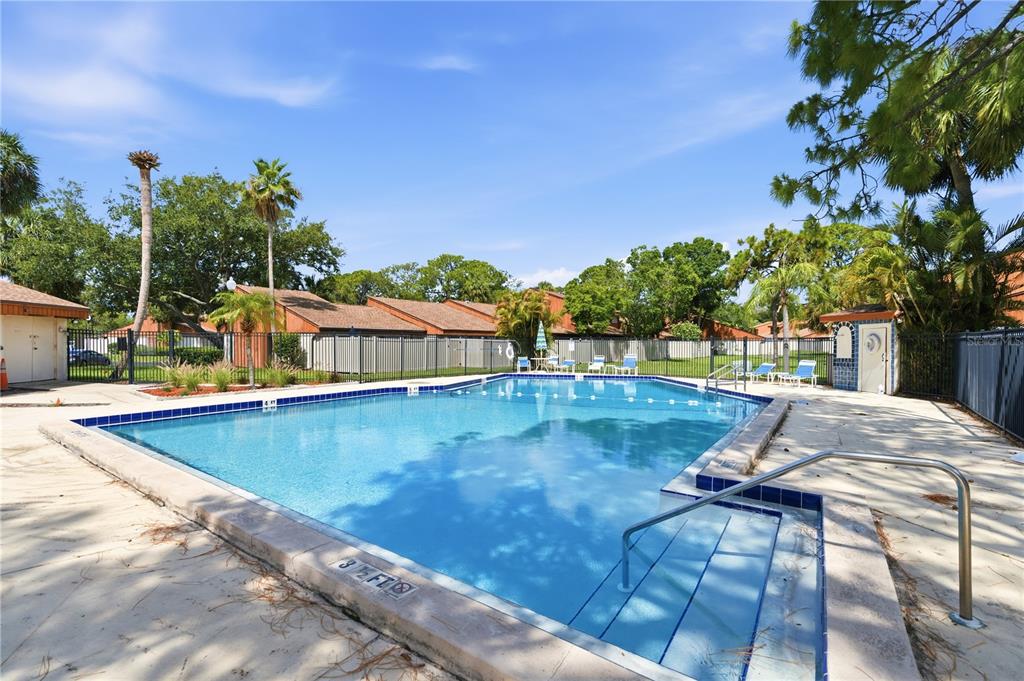 2060 Sunset Point Road, Unit 52 Clearwater, FL 33765 - Photo 26 of 33